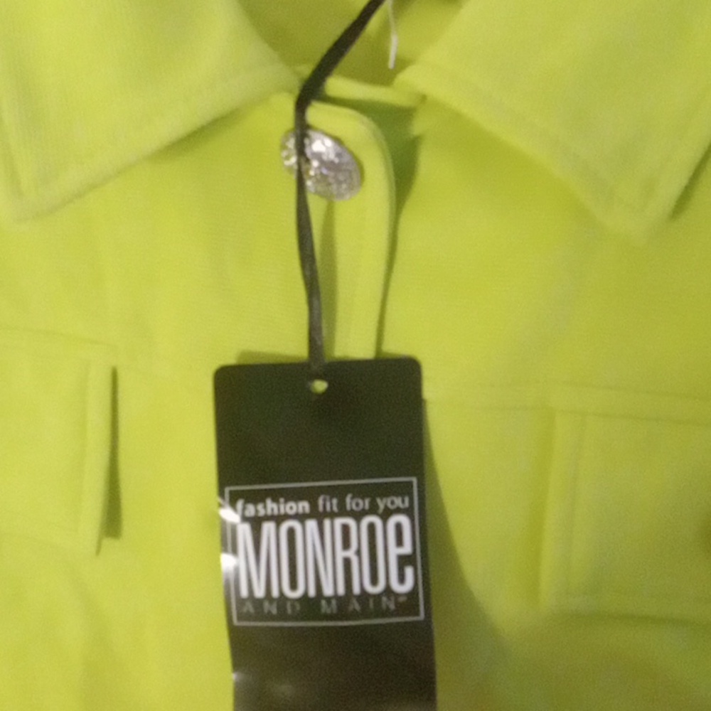 NWT MONROE & MAIN Women’s Lime Green Button-Front Jacket - Picture 3 of 7